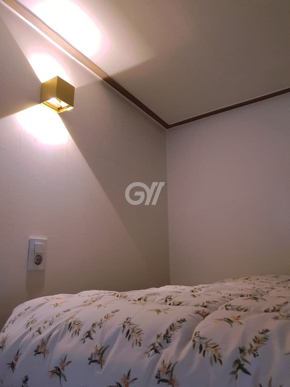 house_image_1