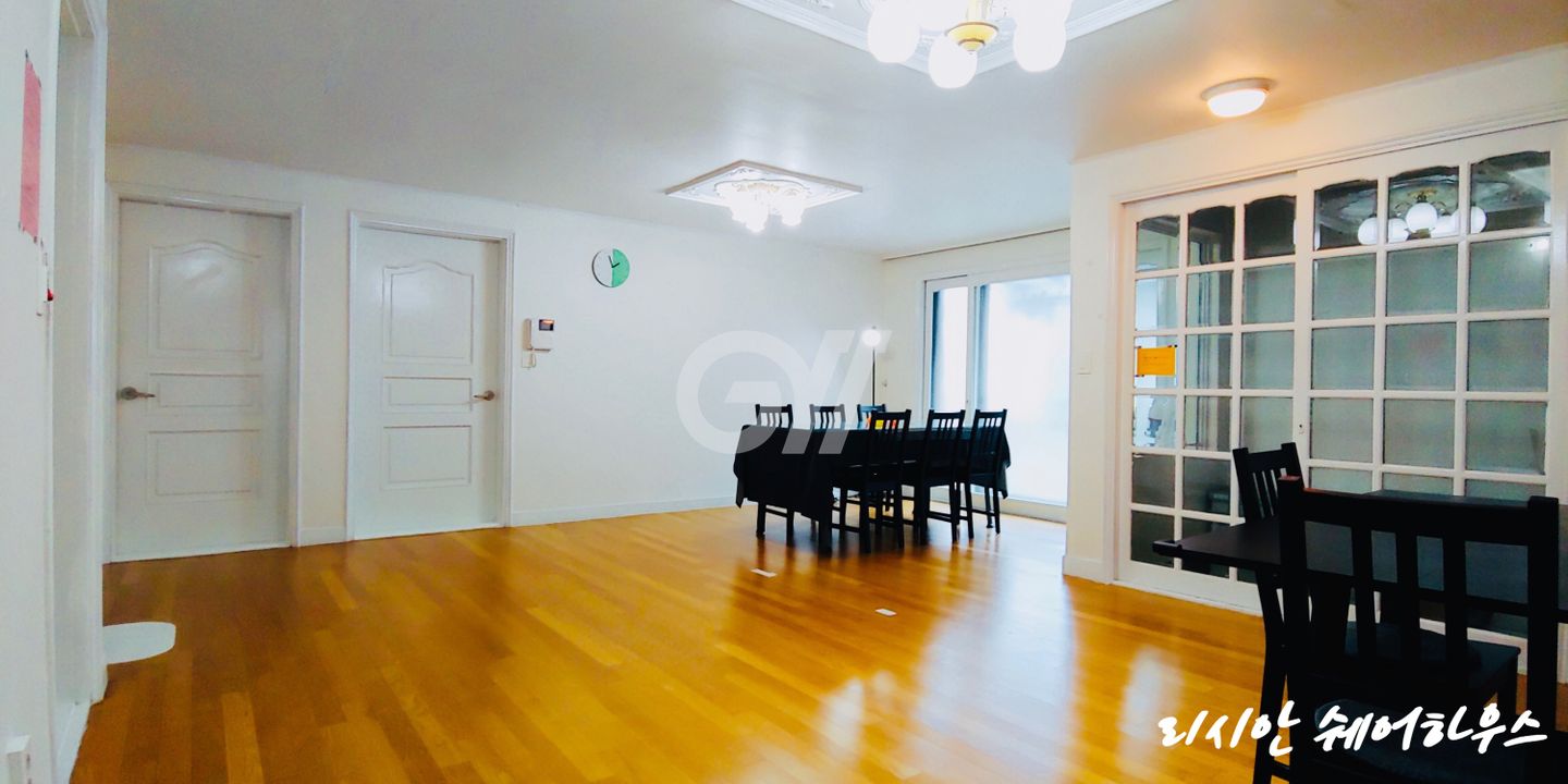 house_image_1