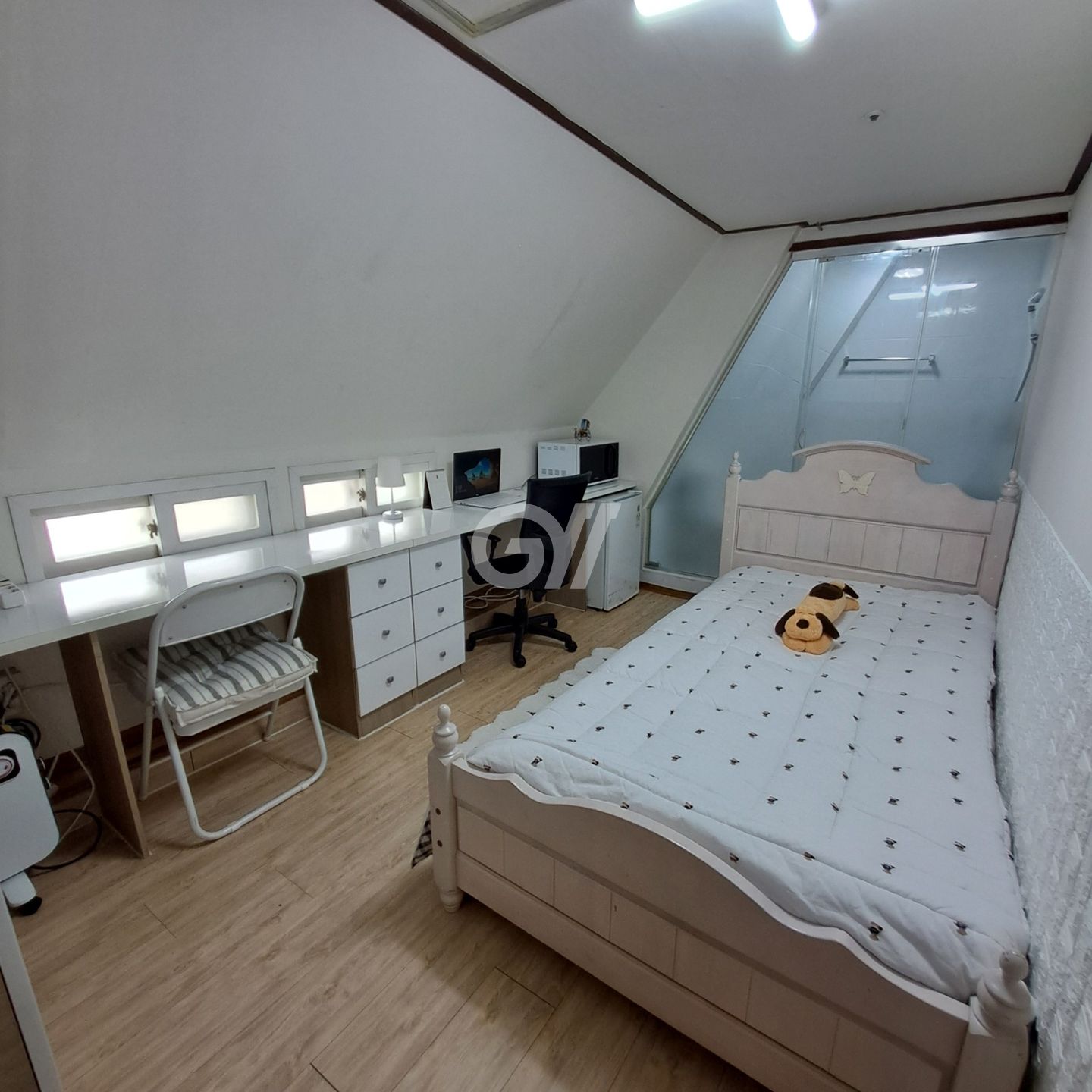 house_image_1