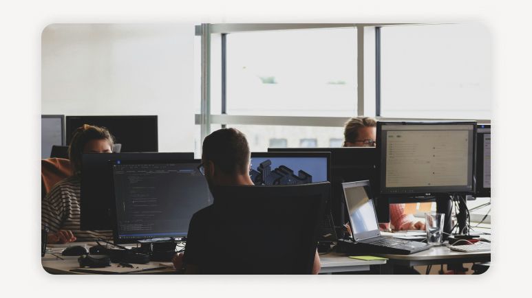 쉬었음청년+K뉴딜아카데미+훈련수당+청년일경험+청년고용대책+교통비지원+식비지원+대기업탐방+취업연계+추경예산