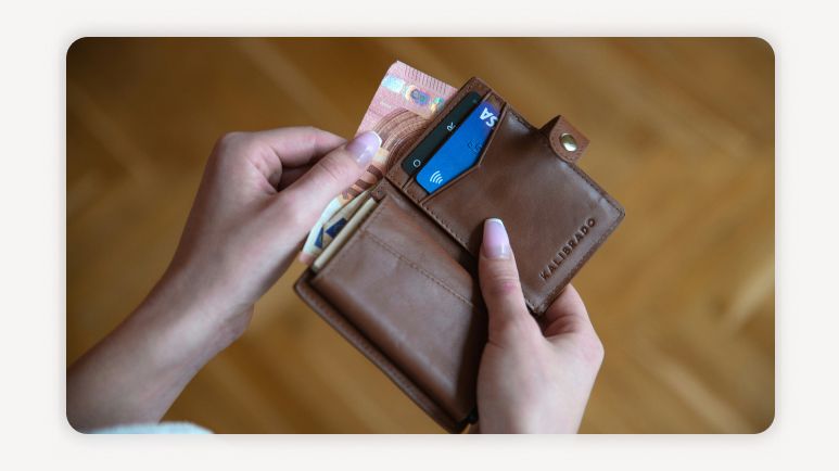 지역가입자 건강보험료 변화+건보료 조정 신청+지역가입자 건보료 11월 변경+소득 정산제도+재산 기준 건보료+건보료 즉시 조정+프리랜서 건보료 계산+배당소득 건보료 반영+2025 건보료 개편+지역가입자 보험료 감액