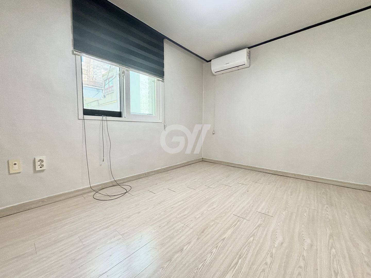 까치산역 투룸 작은방 (참고 이미지)